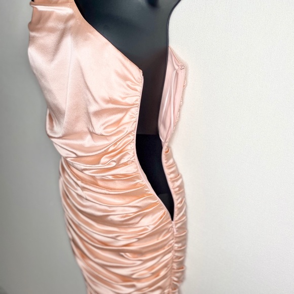 SOLD Revolve Blush One Shoulder Prom Dress - Picture 5 of 8